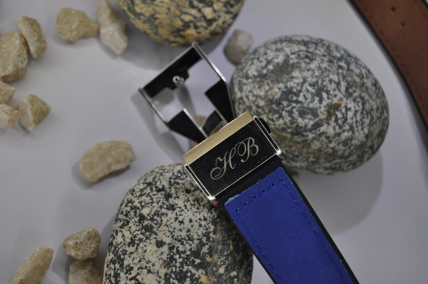 MOST DIMANDED HUBLOT WATCHES DEAL AVAILABLE WITH J. JANAN & ZARAR POCKET PERFUME