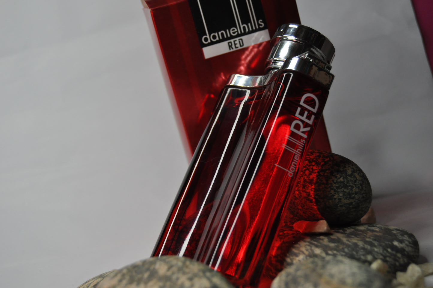 danielhills red PERFUME
