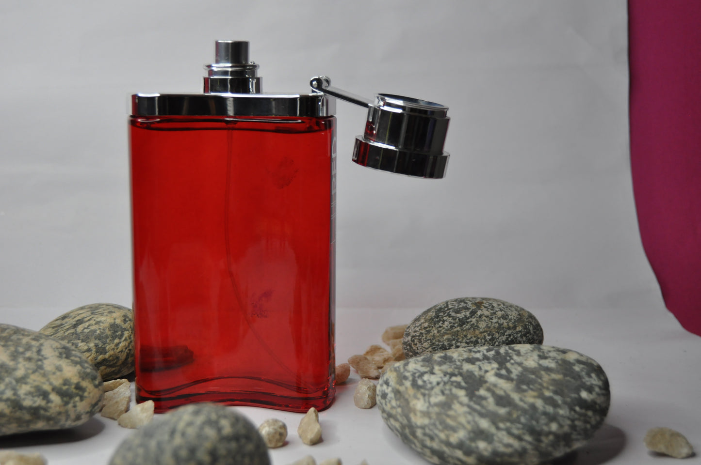 danielhills red PERFUME